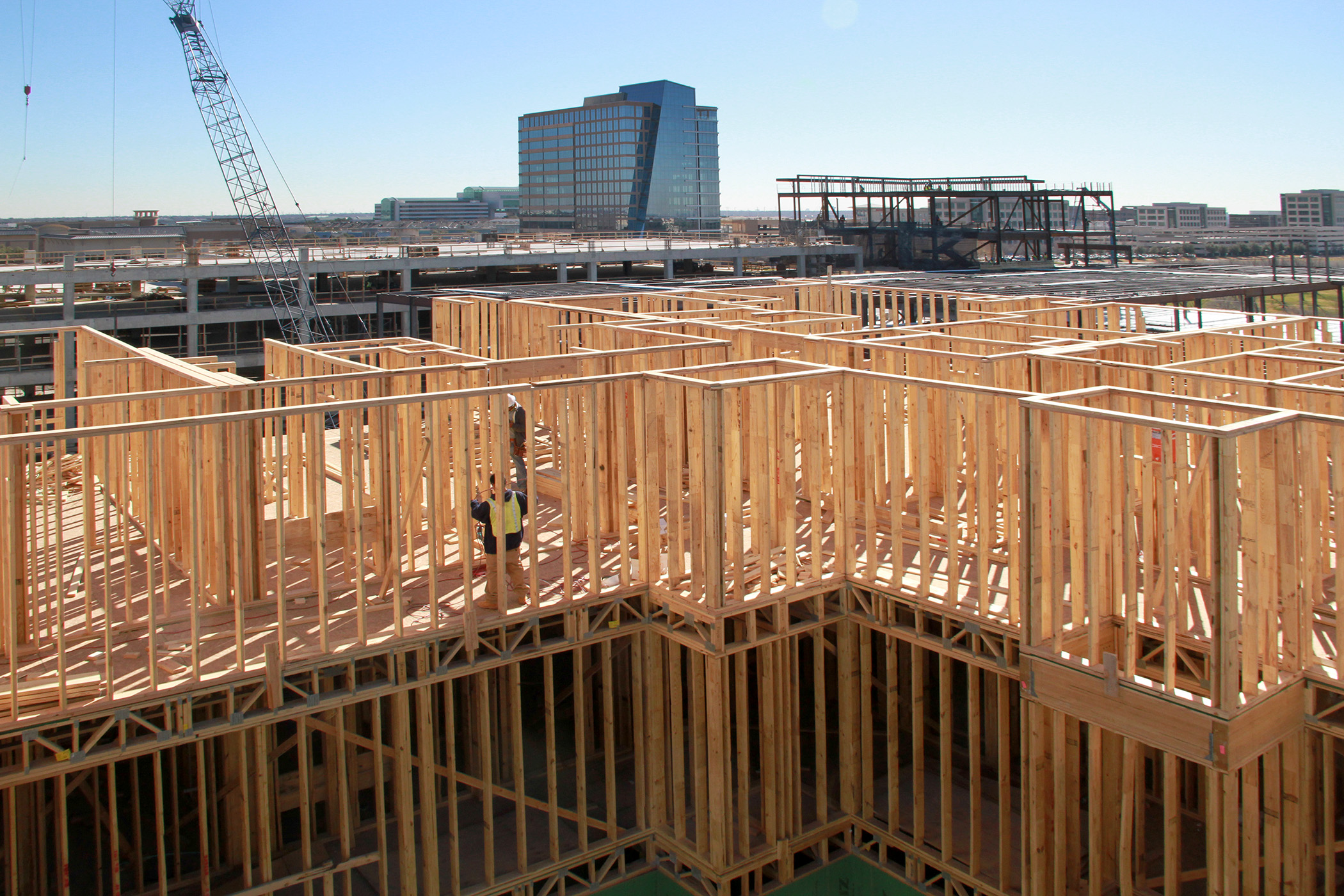 Framing-Looking-Down-Alt